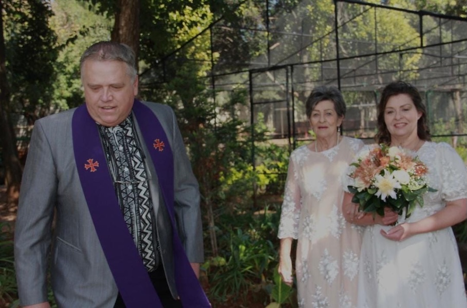 Wedding ceremony by Dr. Gerrit Rademeyer in Warden