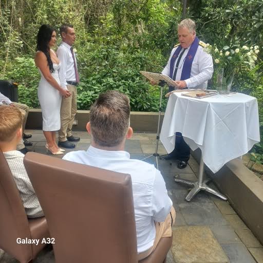 Wedding ceremony by Dr. Gerrit Rademeyer in Warden